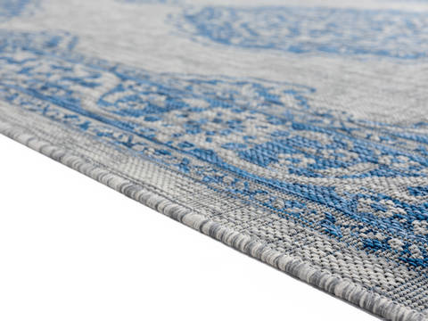 United Weavers Augusta Blue 50 X 70 Area Rug 3900 10260 69 806-123357 Image 4