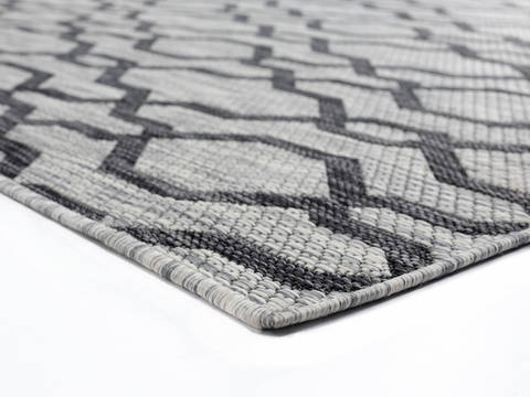 United Weavers Augusta Black 50 X 70 Area Rug 3900 10470 69 806-123371 Image 2