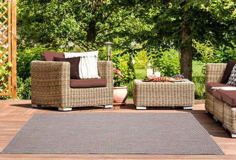 United Weavers Augusta Brown 70 X 100 Area Rug 3900 10529 912 806-123374 Image 1