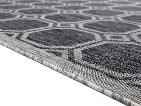 United Weavers Augusta Black 50 X 70 Area Rug 3900 10670 69 806-123389 Image 4