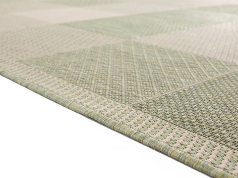 United Weavers Augusta Green 50 X 70 Area Rug 3900 10745 69 806-123393 Image 4