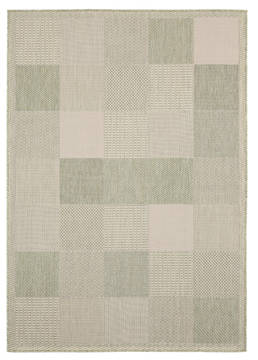 United Weavers Augusta Green 5'0" X 7'0" Area Rug 3900 10745 69 806-123393