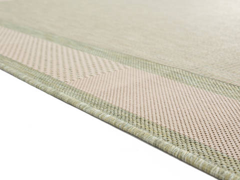 United Weavers Augusta Green 50 X 70 Area Rug 3900 10845 69 806-123401 Image 4