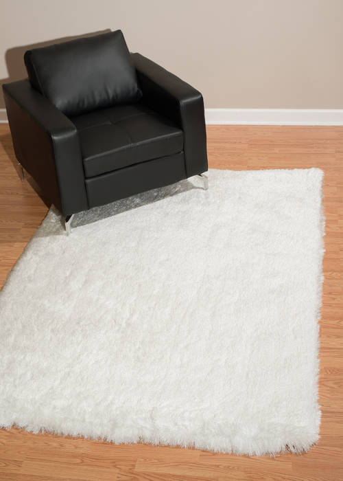 United Weavers Bliss White 20 X 30 Area Rug 2300 00113 33 806-123504 Image 1