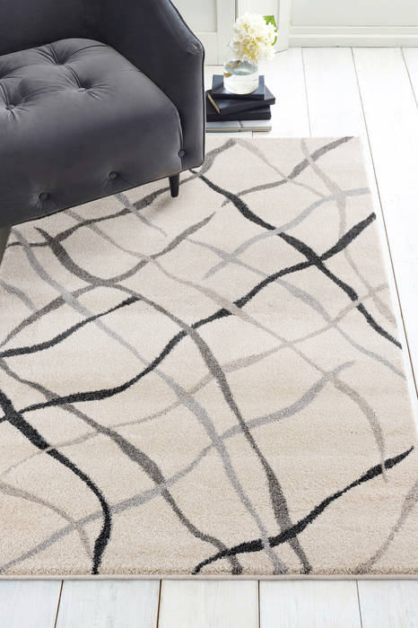 United Weavers Serenity Beige 70 X 100 Area Rug 403 10790 912 806-124945 Image 1
