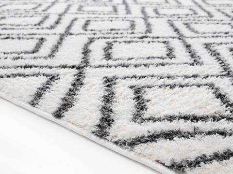 United Weavers Tranquility White Runner 20 X 70 Area Rug 1840 20099 28E 806-125125 Image 4