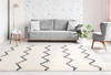United Weavers Tranquility White 50 X 70 Area Rug 1840 20499 58 806-125211 Thumb 1