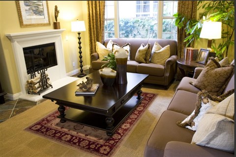Pishavar Beige Hand Knotted 65 X 92 Area Rug 251-13669 Image 2