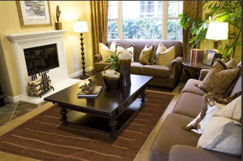 Pishavar Beige Hand Knotted 68 X 98 Area Rug 251-13709 Image 2