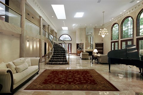 Pishavar Red Hand Knotted 83 X 99 Area Rug 251-13723 Image 1