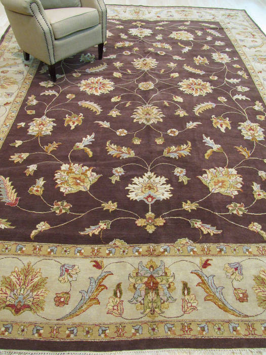 Agra Brown Hand Knotted 101 X 138 Area Rug 834-130809 Image 3