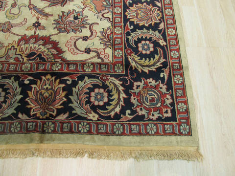 Mahal Beige Hand Knotted 100 X 1311 Area Rug 834-130870 Image 1