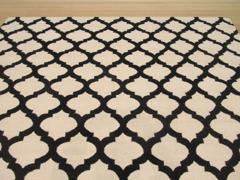 Kilim Black Hand Made 90 X 120 Area Rug 834-130881 Image 2
