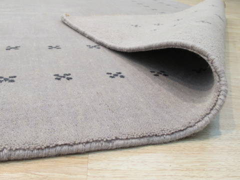 Grey Hand Made 90 X 120 Area Rug 834-131443 Image 2