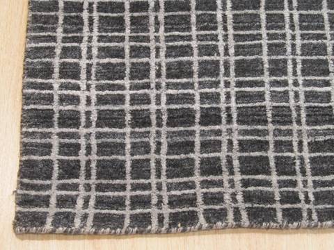 Modern-Contemporary Grey Hand Made 50 X 80 Area Rug 834-131522 Image 1