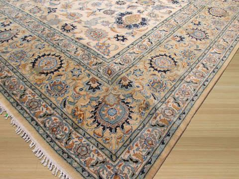 Kashan Beige Hand Knotted 108 X 144 Area Rug 834-131610 Image 1