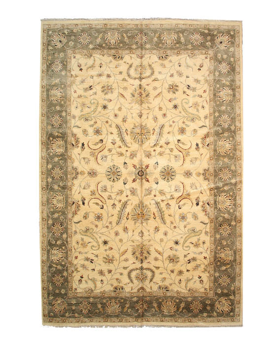 Agra Beige Hand Knotted 120 X 180 Area Rug 834-131641 Image 0