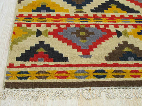 Kilim Beige Hand Woven 80 X 100 Area Rug 834-131745 Image 1
