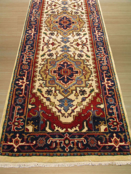 Serapi Beige Runner Hand Knotted 26 X 100 Area Rug 834-131788 Image 1