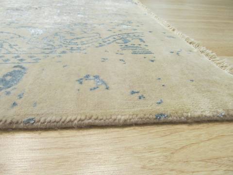 Modern-Contemporary Beige Hand Knotted 92 X 119 Area Rug 834-131916 Image 3