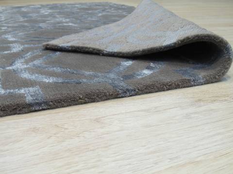 Tibetan Brown Hand Knotted 50 X 80 Area Rug 834-132019 Image 2