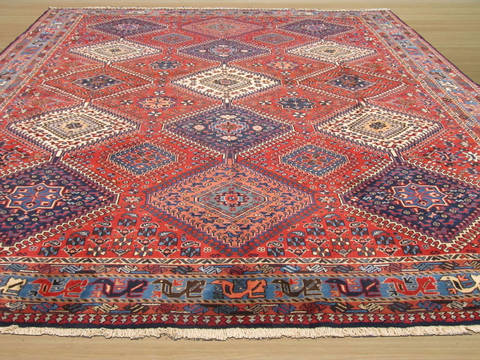 Yalameh Red Hand Knotted 67 X 96 Area Rug 834-132230 Image 2