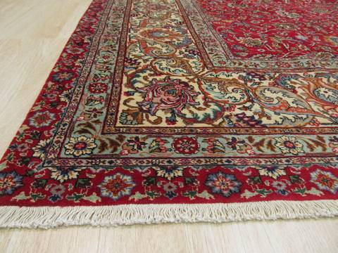 Tabriz Red Hand Knotted 93 X 1711 Area Rug 834-132233 Image 1