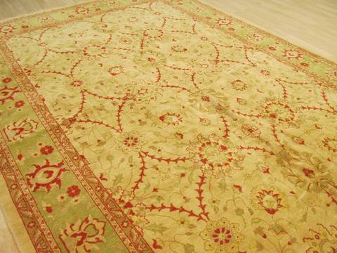 Mahal Red Hand Knotted 100 X 194 Area Rug 834-132243 Image 3
