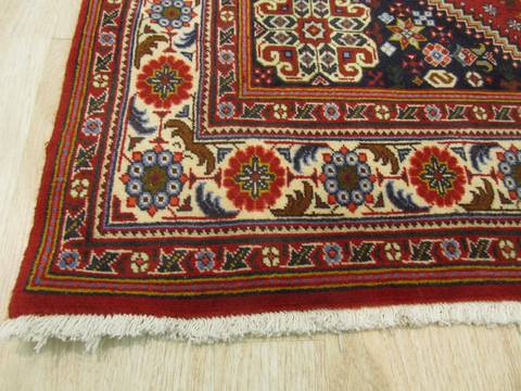 Abadeh Beige Hand Knotted 41 X 65 Area Rug 834-132263 Image 1