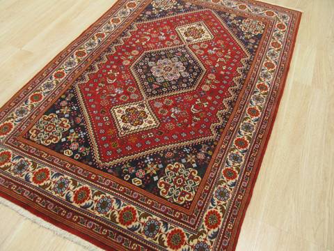 Abadeh Beige Hand Knotted 41 X 65 Area Rug 834-132263 Image 3