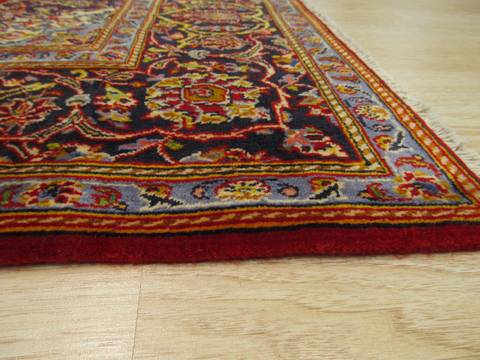 Kashan Red Hand Knotted 49 X 71 Area Rug 834-132295 Image 5