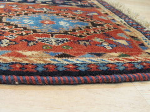 Yalameh Blue Hand Knotted 22 X 30 Area Rug 834-132428 Image 2