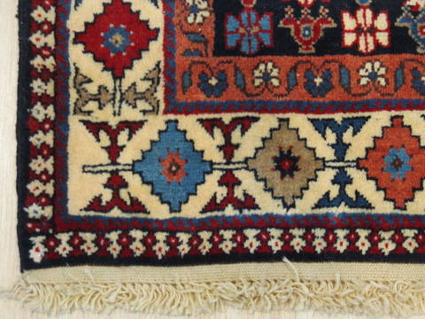 Yalameh Red Hand Knotted 35 X 49 Area Rug 834-132430 Image 1