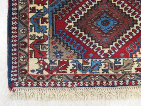 Yalameh Red Hand Knotted 37 X 53 Area Rug 834-132441 Image 1