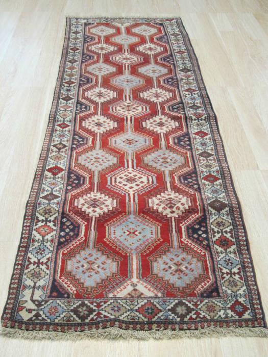 Yalameh Red Runner Hand Knotted 27 X 811 Area Rug 834-132442 Image 3