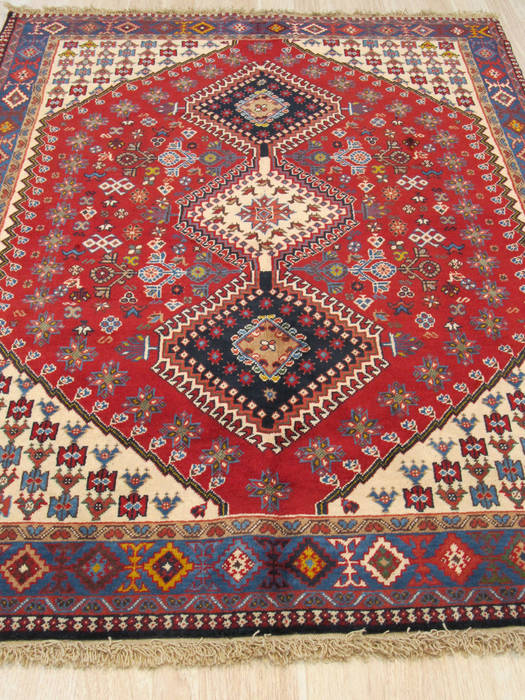Yalameh Red Hand Knotted 49 X 68 Area Rug 834-132443 Image 3