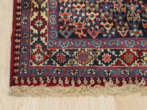 Yalameh Red Hand Knotted 410 X 68 Area Rug 834-132445 Image 1