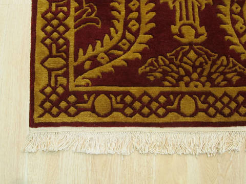 Indo-Nepal Red Hand Knotted 63 X 90 Area Rug 834-132508 Image 1