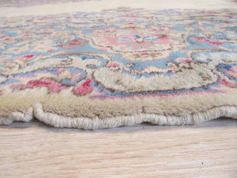 Kerman Beige Hand Knotted 99 X 138 Area Rug 834-132534 Image 4