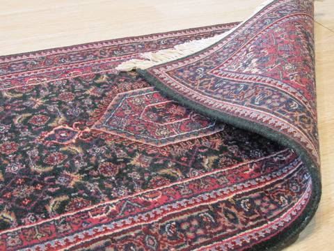 Bidjar Green Runner Hand Knotted 26 X 80 Area Rug 834-132565 Image 2