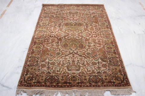 Jaipur Beige Hand Knotted 42 X 60 Area Rug 905-132583 Image 4