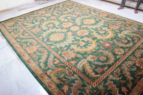 Jaipur Green Hand Knotted 91 X 121 Area Rug 905-132586 Image 3