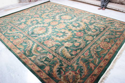Jaipur Green Hand Knotted 93 X 1111 Area Rug 905-132588 Image 4