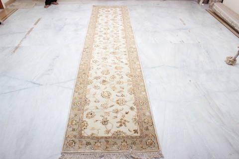 Jaipur White Runner Hand Knotted 26 X 120 Area Rug 905-135689 Image 1
