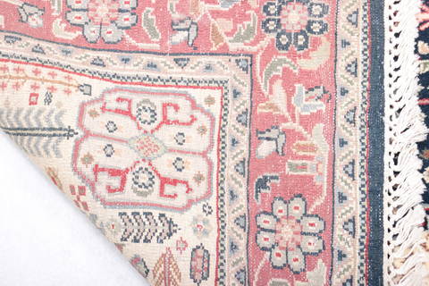 Abadeh Blue Hand Knotted 40 X 63 Area Rug 905-135724 Image 2