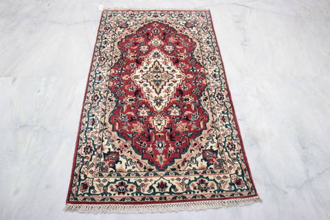 Mahi Red Hand Knotted 31 X 56 Area Rug 905-135729 Image 1