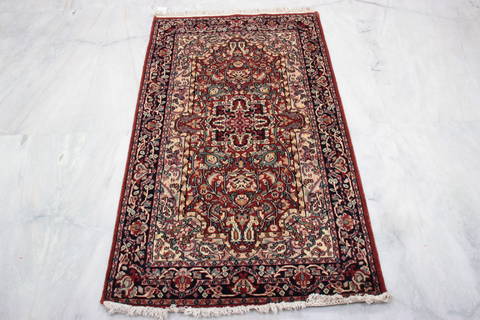 Tabriz Red Hand Knotted 31 X 52 Area Rug 905-135744 Image 1