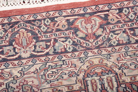 Tabriz Red Hand Knotted 31 X 52 Area Rug 905-135744 Image 2