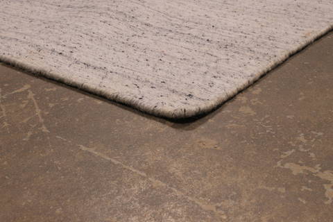 Modern-Contemporary Grey Hand Loomed 54 X 611 Area Rug 301-135810 Image 3