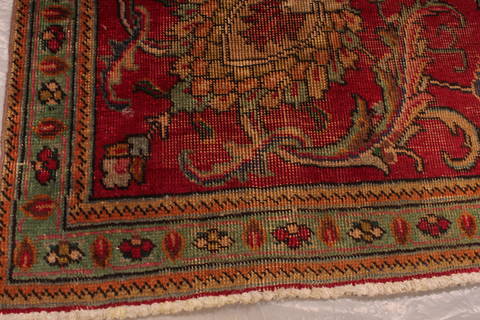 Tabriz Red Hand Knotted 510 X 94 Area Rug 301-135834 Image 3